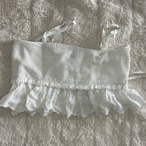 Wilfred cropped white float tank top. - Picture 3 of 3